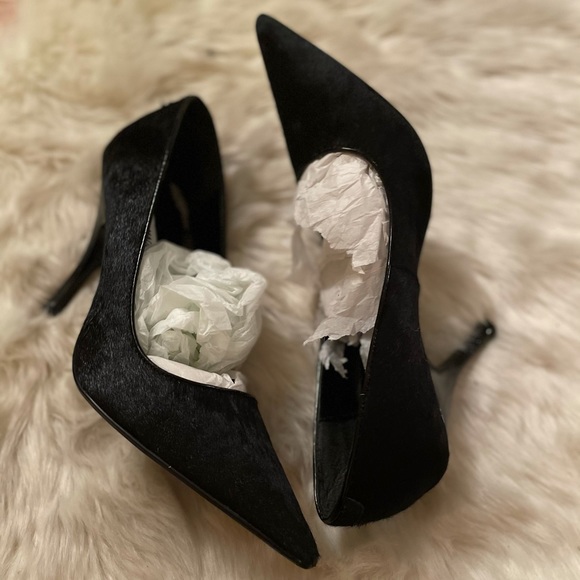 Steve Madden Shoes - Black pony hair heels